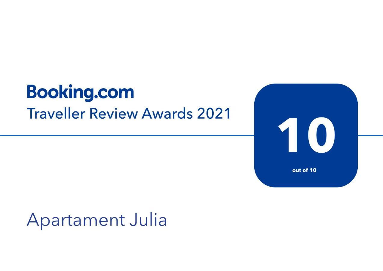 Julia Apartment *
